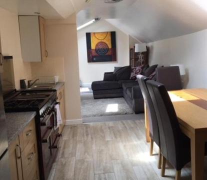 Photo of Otters' Holt