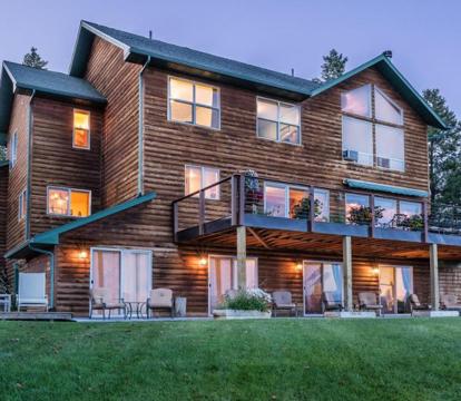 Best Adults-Only hotels in Somers (Montana)