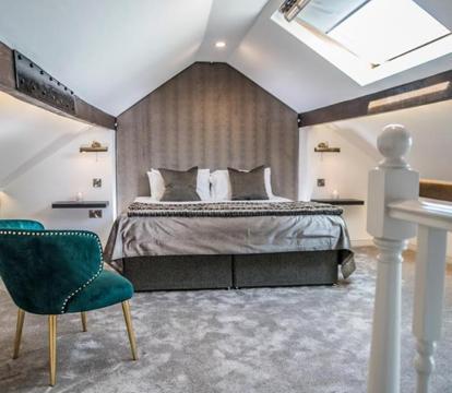 Photo of Arthur's Bar & Accommodation