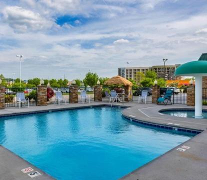 Photo of Park Grove Inn