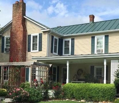 Photo of Piney Hill B & B and Cottages