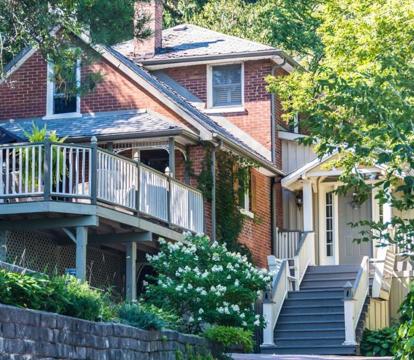 Photo of Plantation House Bed & Breakfast
