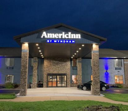 Photo of AmericInn by Wyndham Prairie du Chien