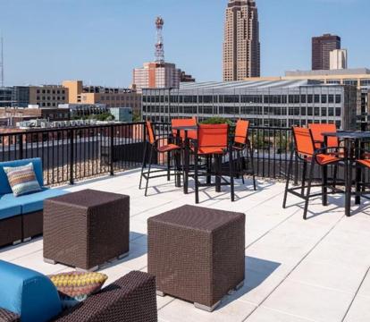 Photo of Premiere Sculpture Park Apartments