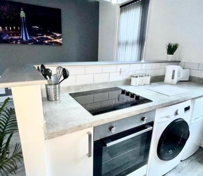 Photo of Reads Luxury Jacuzzi Apartments