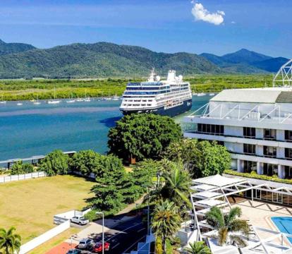 Photo of Pullman Reef Hotel Casino