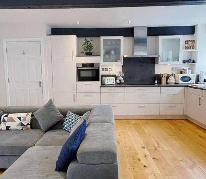 Photo of Relaxing 3-Bedroom City Centre Apartment