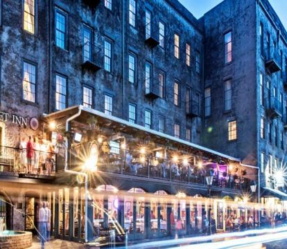 Photo of River Street Inn