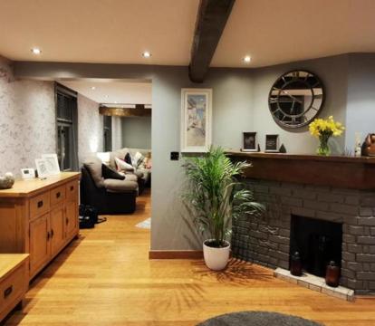 Photo of Riverside 2 bed apartment Bewdley Worcestershire