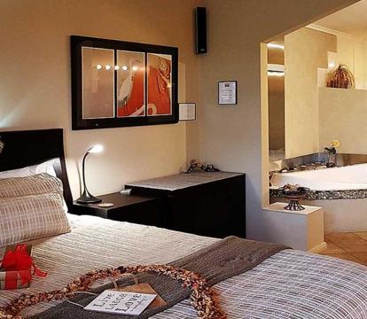 Photo of Romantic Getaways at Riverview Rise Retreats