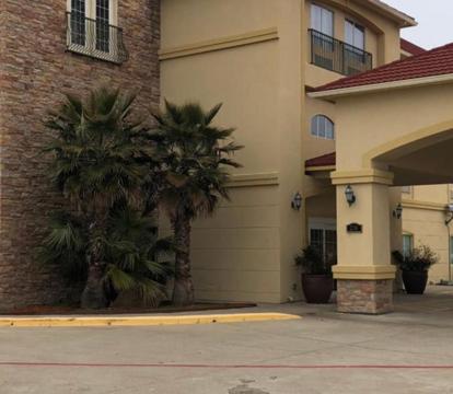 Best hotels with Hot Tub in room in Gun Barrel City (Texas)