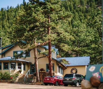 Photo of Romantic RiverSong Inn