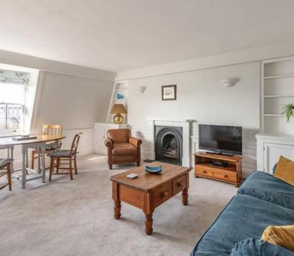 Photo of Rooftop Retreat - 2 Double Beds w/ Stunning Views