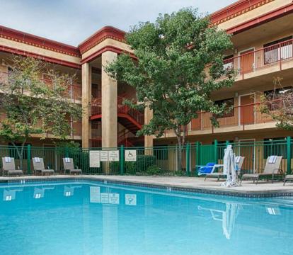 Best hotels with Hot Tub in room in Roseville (California)