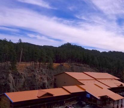 Photo of Rushmore Express & Suites