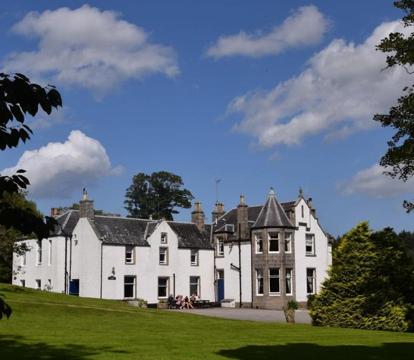 The most romantic hotels and getaways in Mintlaw (Grampian)