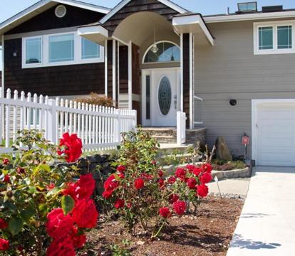 Photo of Scenic Lake View Home