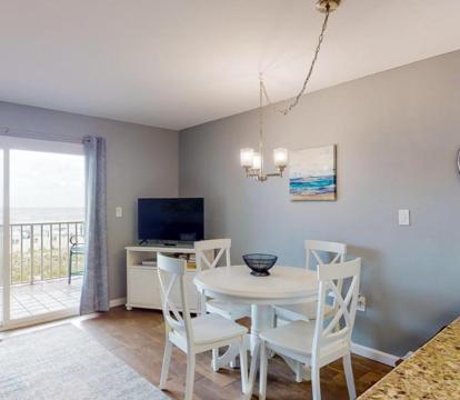 Photo of Seacrest #202