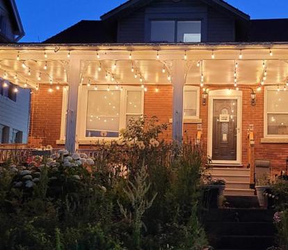 Photo of Serene Niagara Inn