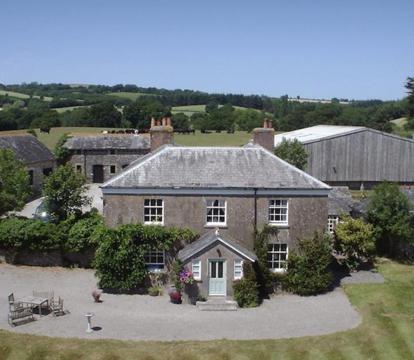 The most romantic hotels and getaways in St Mellion (Cornwall)