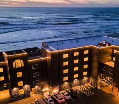 Best Adults-Only hotels in Lincoln City (Oregon)