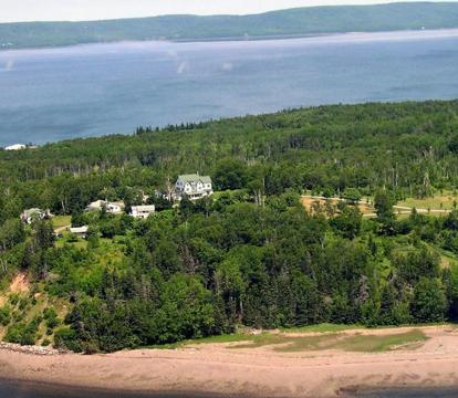 Photo of Still Point Lodge