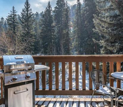 Photo of StoneBrook Resort - Adult Only