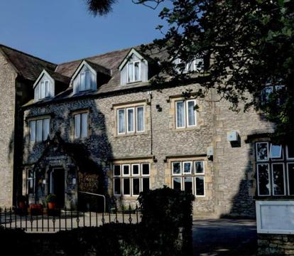 Photo of Stonecross Manor Hotel