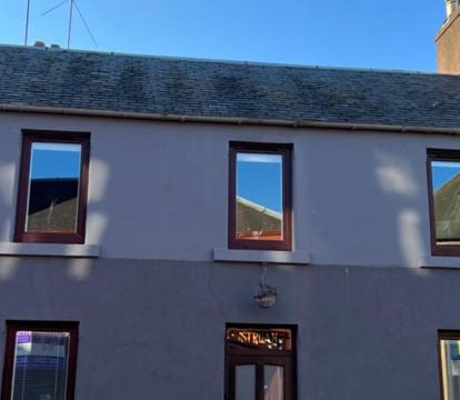 Photo of Struan House