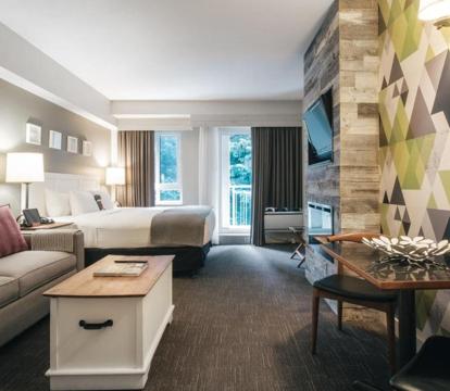 Photo of Summit Lodge Boutique Hotel Whistler