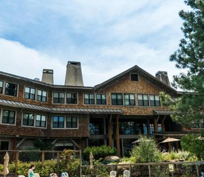 Photo of Sun Mountain Lodge