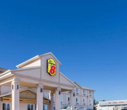 Photo of Super 8 by Wyndham Moose Jaw SK