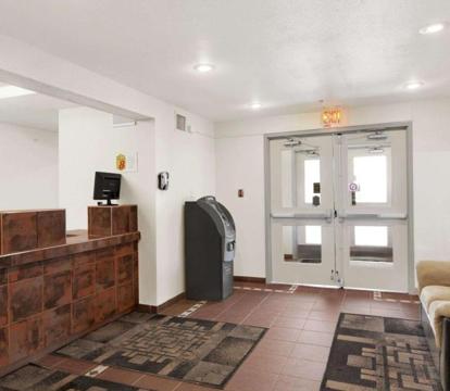 Photo of Super 8 by Wyndham Swift Current