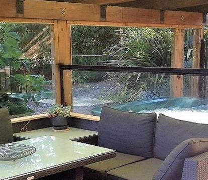 Photo of Sutton Spring Art Retreats