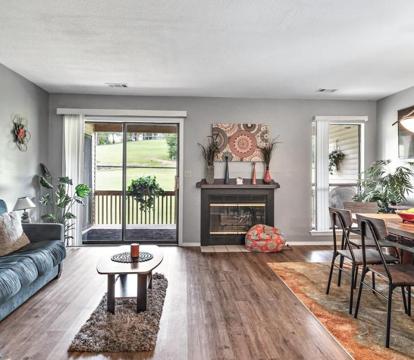 Photo of Table Rock Escape at Pointe Royale