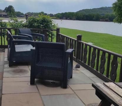 Photo of Tegid Lodge- Pine Lake Resort