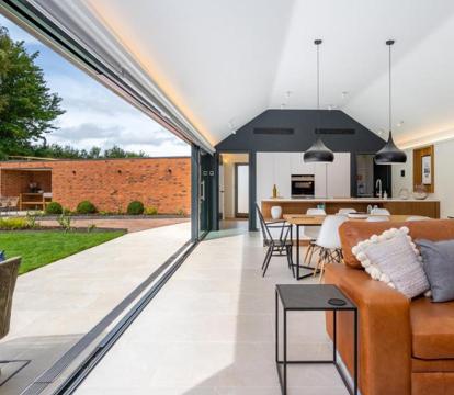 Photo of The Barn : Luxury Indoor/Outdoor Countryside Bliss