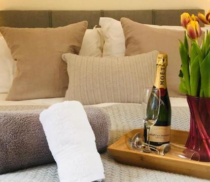 The most romantic hotels and getaways in Pont Newydd (Powys)