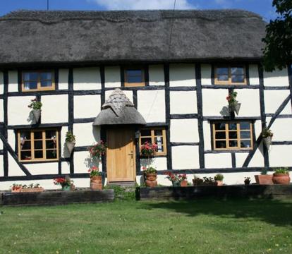 Adults Only Hotels in Bishampton (Worcestershire)
