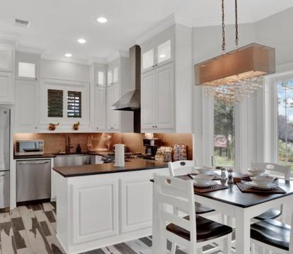 Photo of The Cross Lake Maison