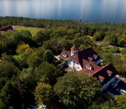 Photo of The Doctor's House Inn & Spa