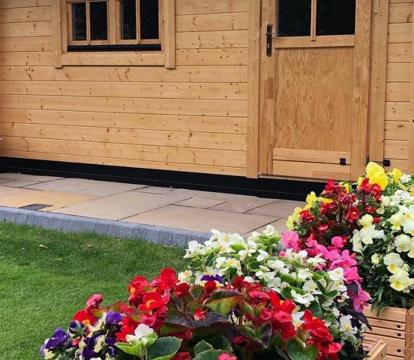 Photo of Cosy Log Cabin - The Dookit - Fife