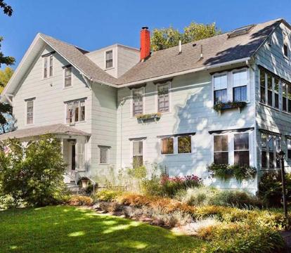 Photo of The Elmhurst Inn