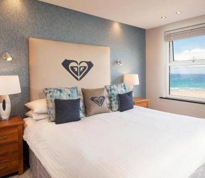 Photo of Esplanade Hotel