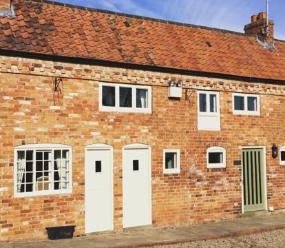 Photo of The Falcon Inn