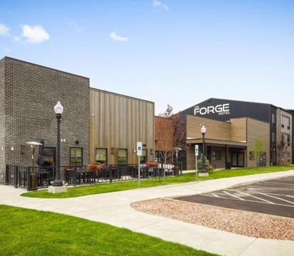 Experience the Best Casino Hotels in Montana: Your Guide to Luxurious Casino Resorts