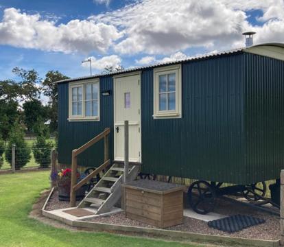 Photo of The Hawthorn Shepherds Hut