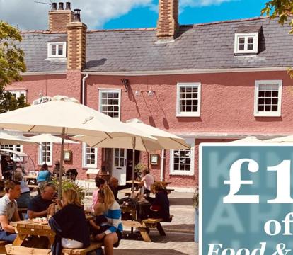 Photo of Kings Arms Hotel