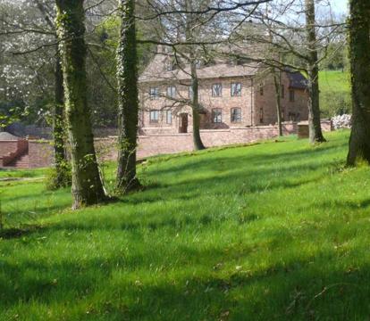 Photo of The Larches Ledbury