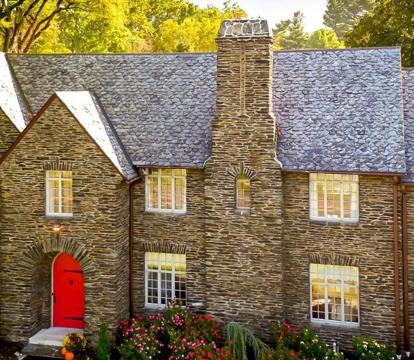 Photo of The Manor on Front